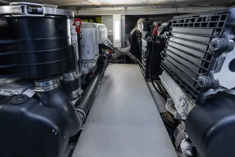 Slide: The Image of Chris-Craft 44 Commander 2018 - 8055982