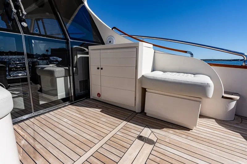 Slide: The Image of Chris-Craft 44 Commander 2018 - 8056026