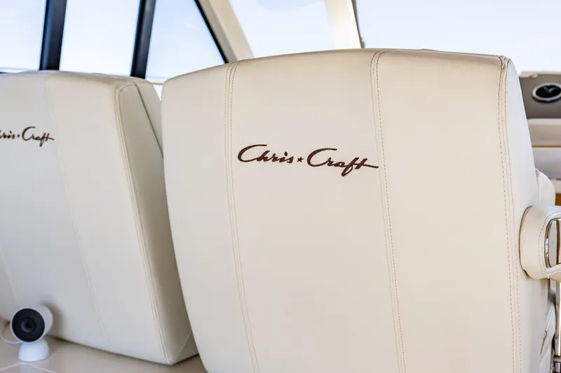 Slide: The Image of Chris-Craft 44 Commander 2018 - 8056045