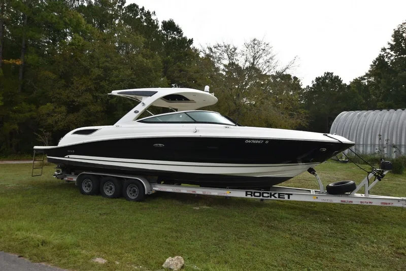 The Image of Sea Ray 350SLX 2018 - 8064434