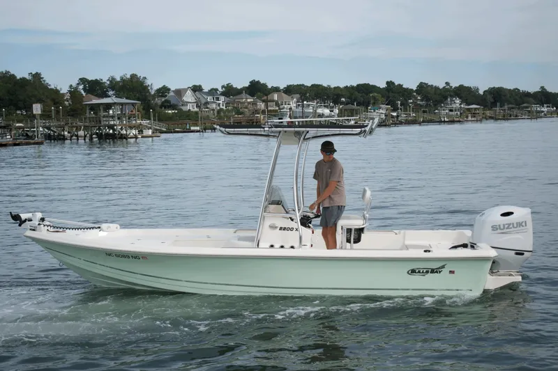 Slide: The Image of Bulls Bay 2200 XS 2025 - 8057722