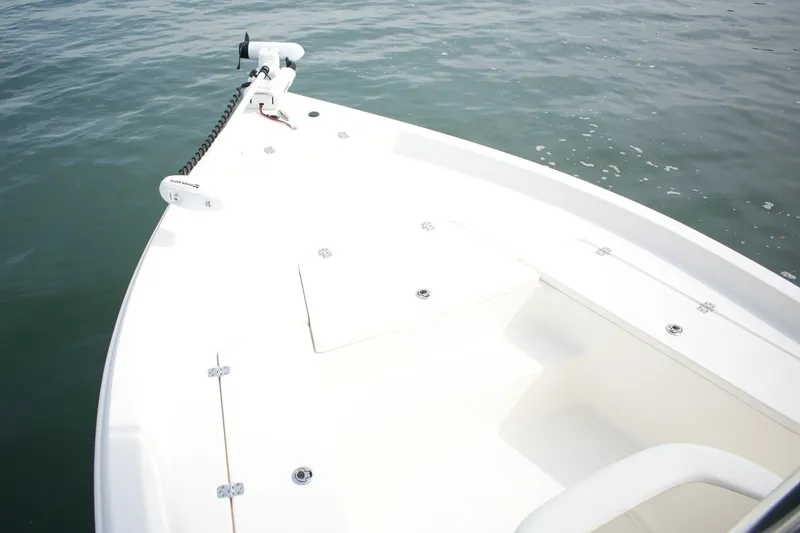 Slide: The Image of Bulls Bay 2200 XS 2025 - 8057738