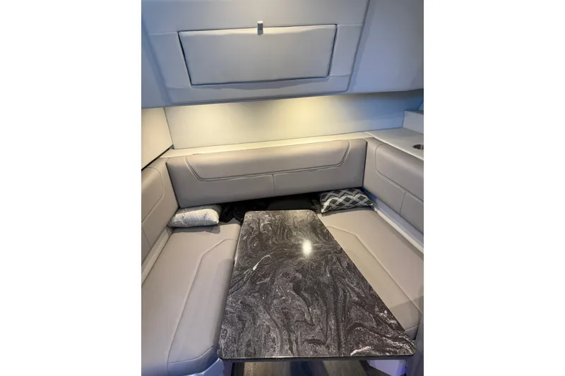 Slide: The Image of Formula 380 Super Sport Crossover I/O 2022 - 8146731
