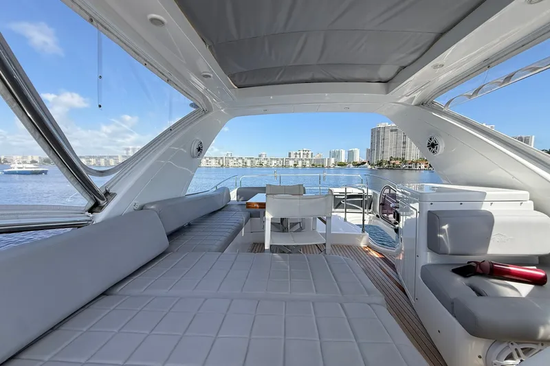 Slide: The Image of Azimut 54 2015 - 8058010