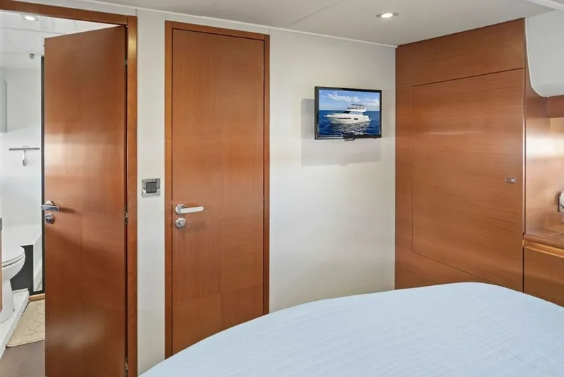 Slide: The Image of Prestige 550 2015 - 8147304