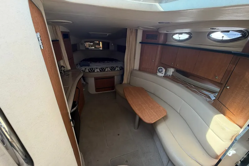 Slide: The Image of Sea Ray Sundancer 320 2006 - 8058296