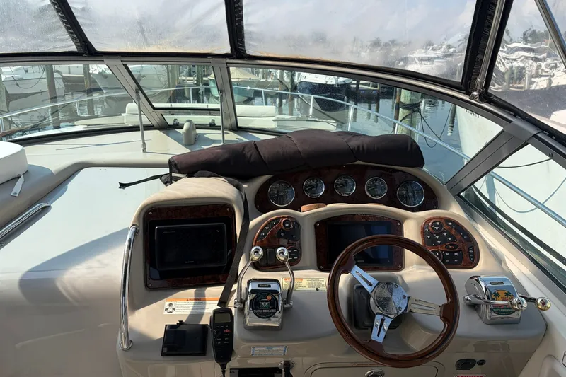 Slide: The Image of Sea Ray Sundancer 320 2006 - 8148239