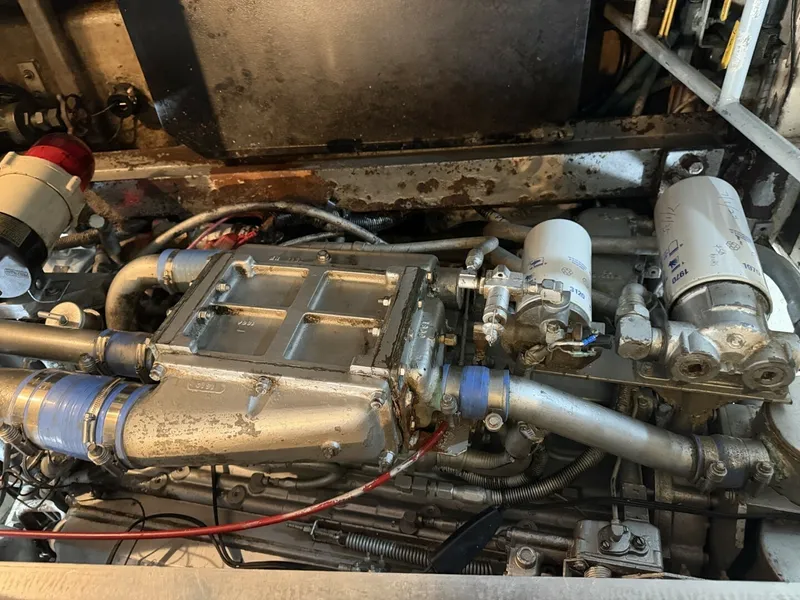 Slide: The Image of Viking 44 Aft Cabin Motor Yacht 1990 - 8144379