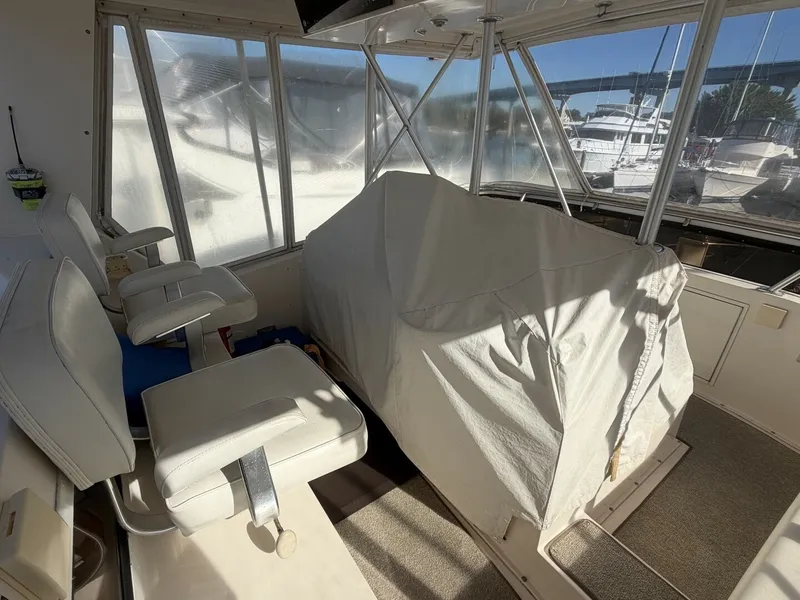 Slide: The Image of Viking 44 Aft Cabin Motor Yacht 1990 - 8144320