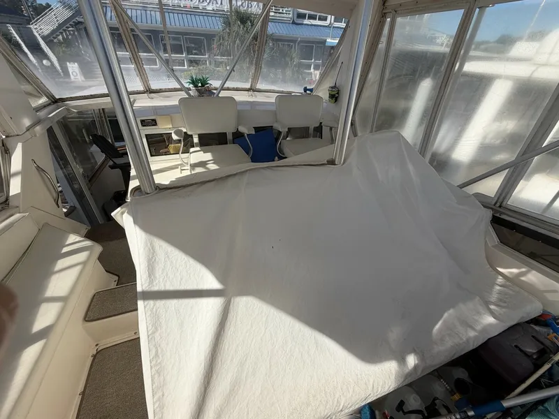 Slide: The Image of Viking 44 Aft Cabin Motor Yacht 1990 - 8144325