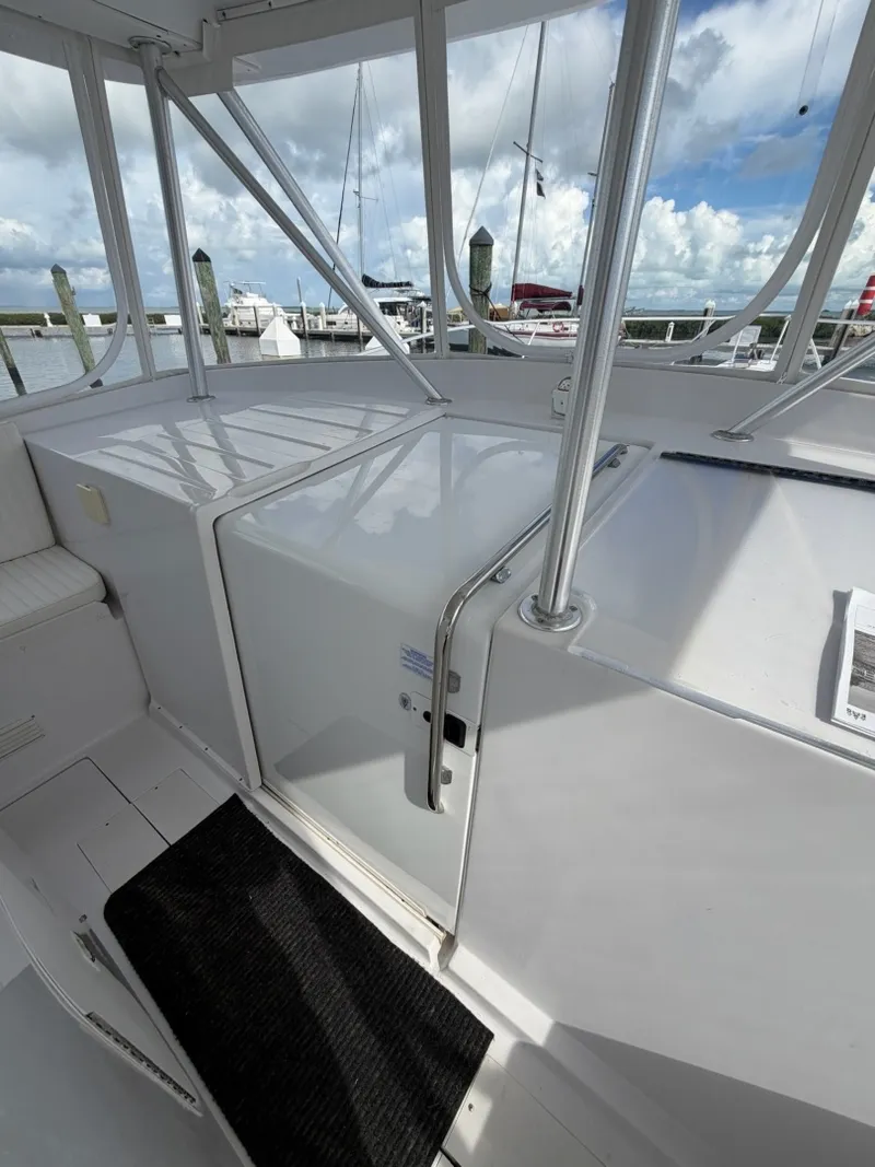 Slide: The Image of Companionway of the 40 Open Luhrs - 8064897