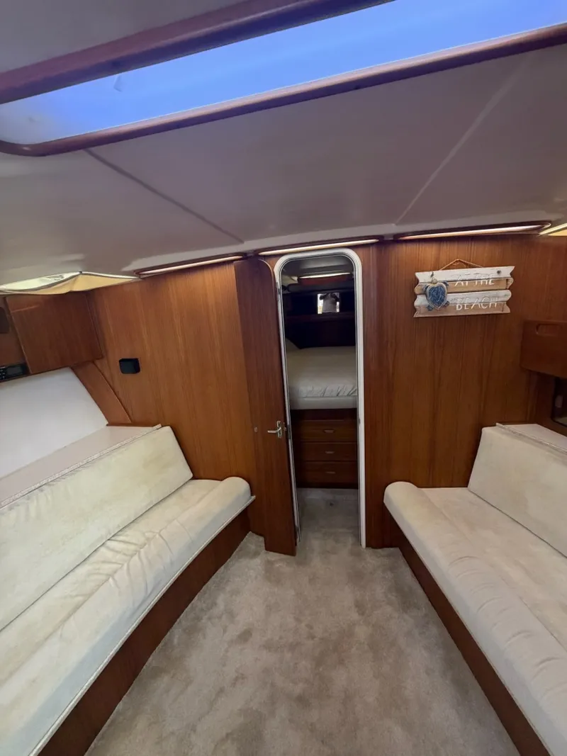 Slide: The Image of Galley/Salon of the 40 Open Luhrs - 8064904
