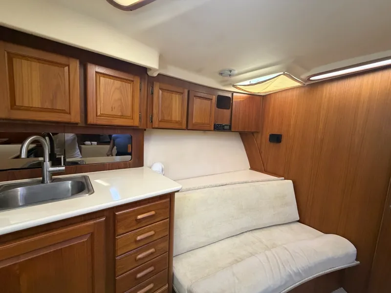Slide: The Image of Galley of the 40 Open Luhrs - 8064907