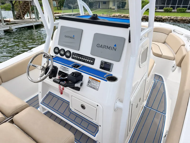 Slide: The Image of Sea Fox 266 Commander 2019 - 8065238