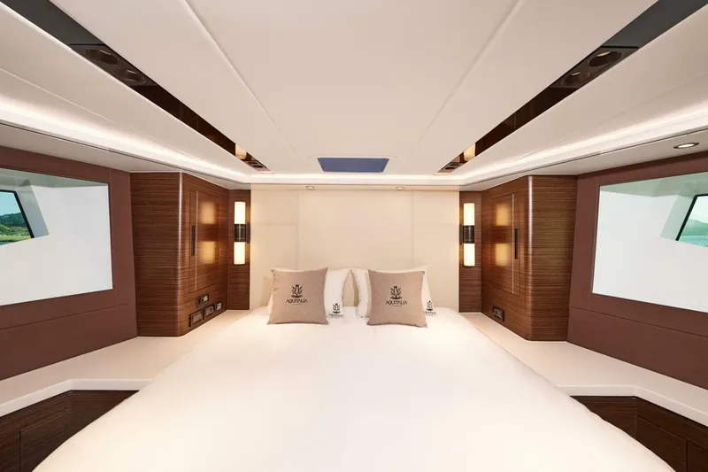Slide: The Image of Aquitalia Fly 78 2023 - 8136629