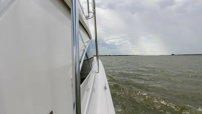 Slide: The Image of 2017 72 Viking Enclosed Bridge Share-E Forward Deck (5) - 8087289