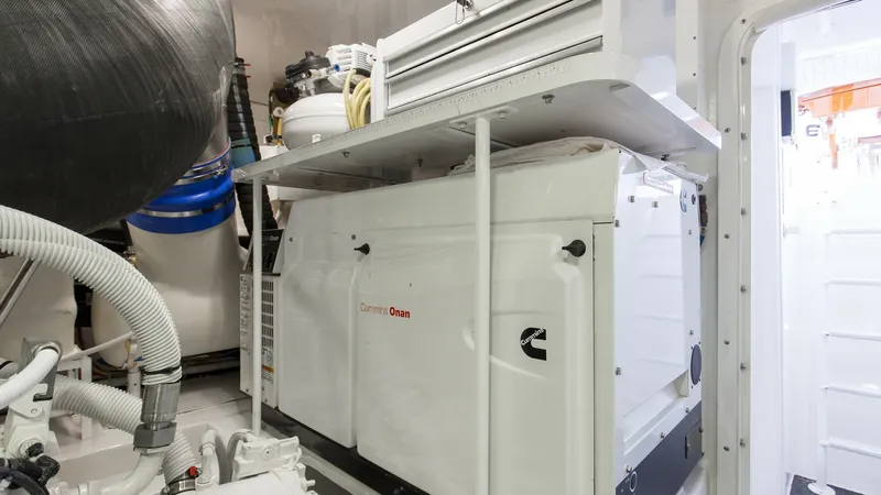 Slide: The Image of 2017 72 Viking Enclosed Bridge Share-E Bridge Engine Room (4) - 8087275