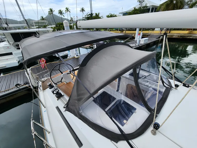 Slide: The Image of Hanse 348 2022 - 8136560