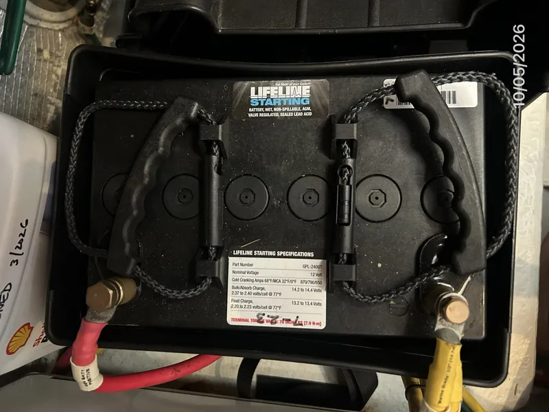 Slide: The Image of 34' Nordic Tugs generator start battery - 8136925