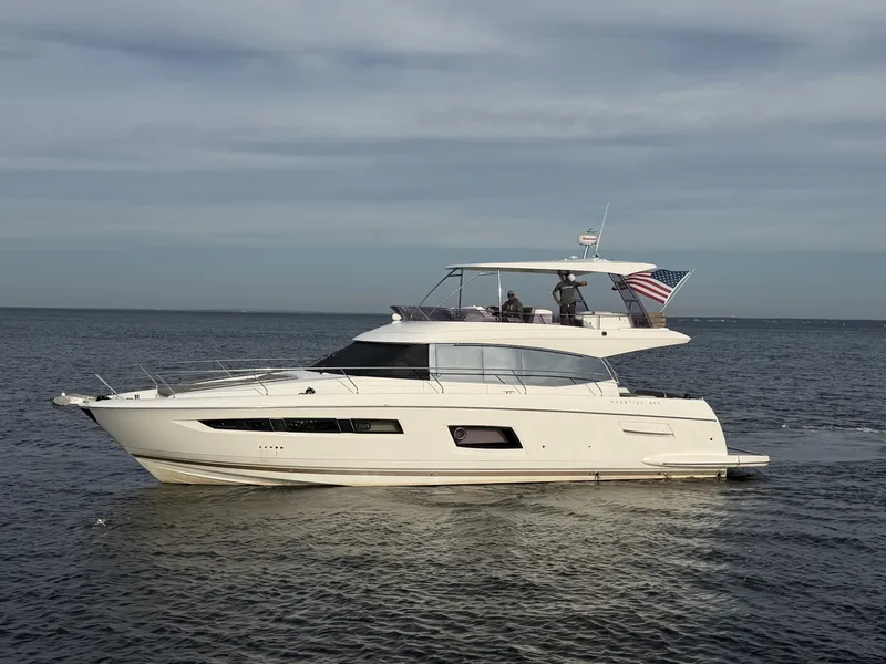 The Image of Prestige 55 Fly 2015 - undefined