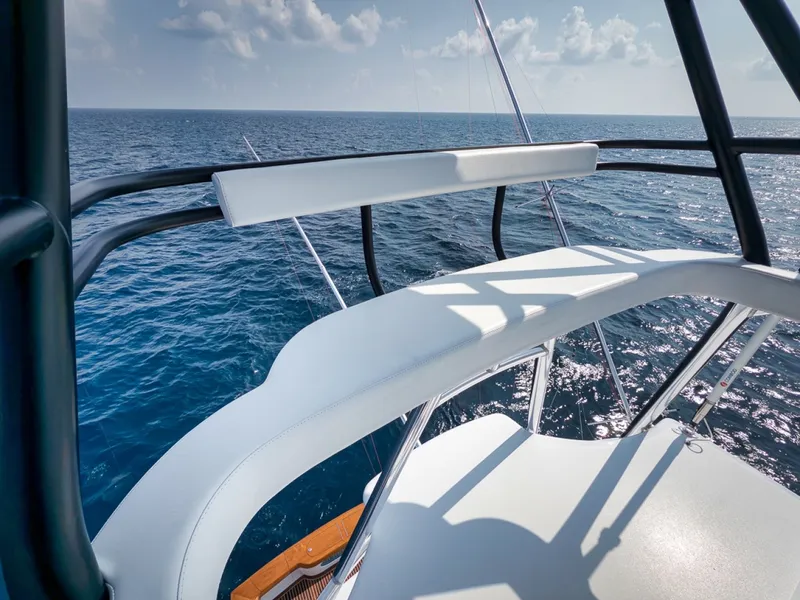 Slide: The Image of Jarrett Bay 56 2022 - 8140258