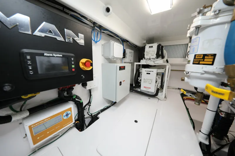 Slide: The Image of Viking 54 Convertible 2023 - 8317444