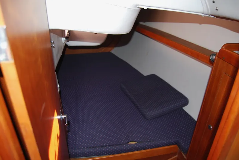 Slide: The Image of J Boats J/109 2004 - 8143179