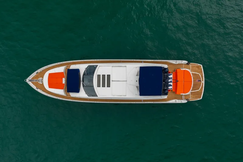 Slide: The Image of Sunseeker Predator 84 2009 - 8143301