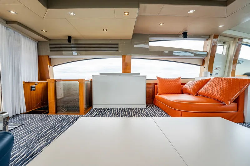Slide: The Image of Sunseeker Predator 84 2009 - 8143318