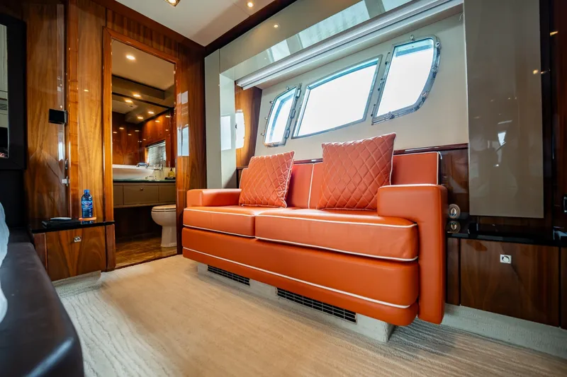Slide: The Image of Sunseeker Predator 84 2009 - 8143329