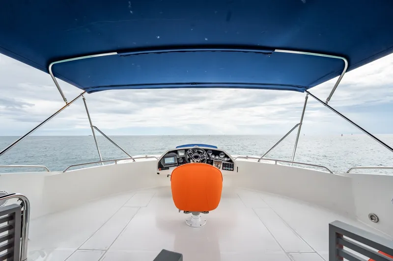 Slide: The Image of Sunseeker Predator 84 2009 - 8143306