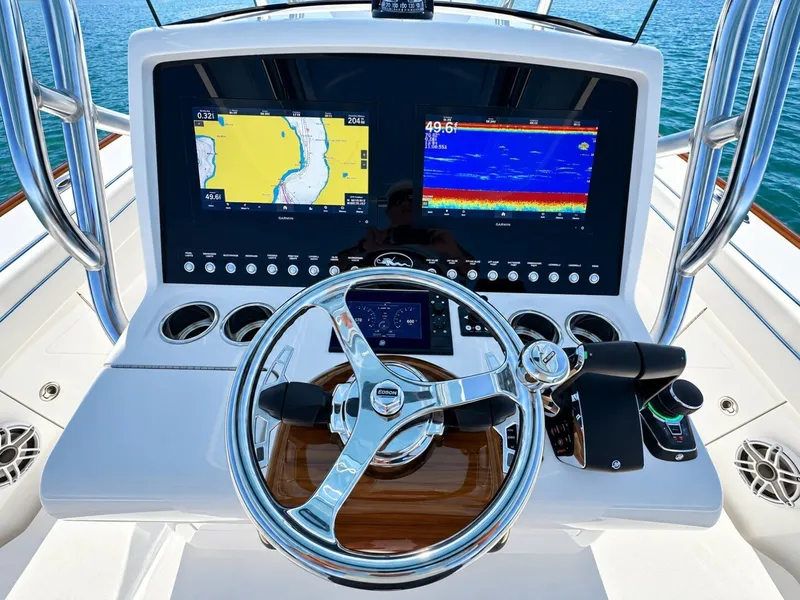 Slide: The Image of Valhalla Boatworks V-29 Hybrid 2025 - 8144205