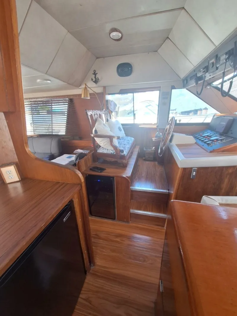 Slide: The Image of Birchwood 44TS Motor Yacht 1988 - 8144436