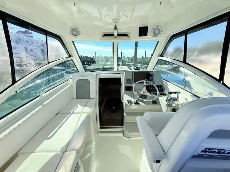 Slide: The Image of Boston Whaler 28 2012 - 8144771
