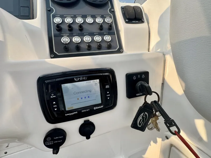 Slide: The Image of Sea Fox 228 Traveler 2019 - 8144814