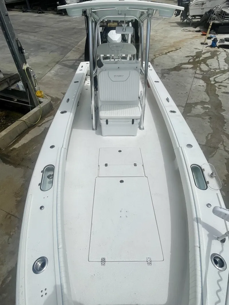 Slide: The Image of Dorado 25 FD 2022 - 8144908