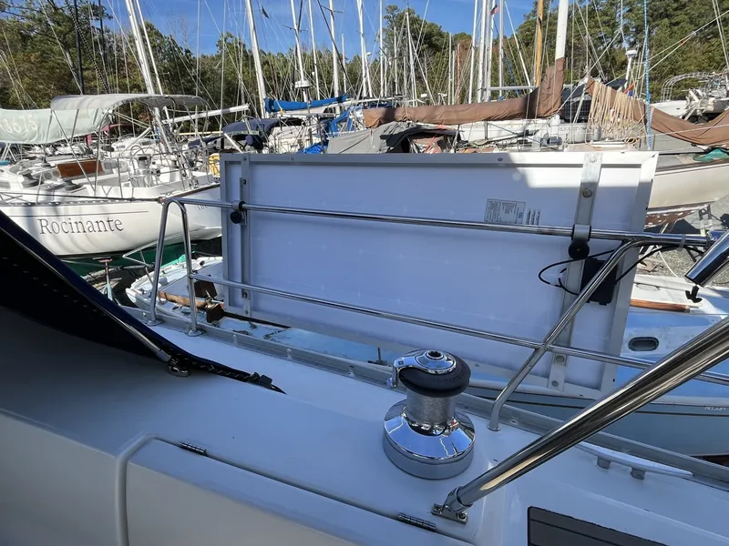 Slide: The Image of Beneteau Oceanis Clipper 393 2001 - 8145537