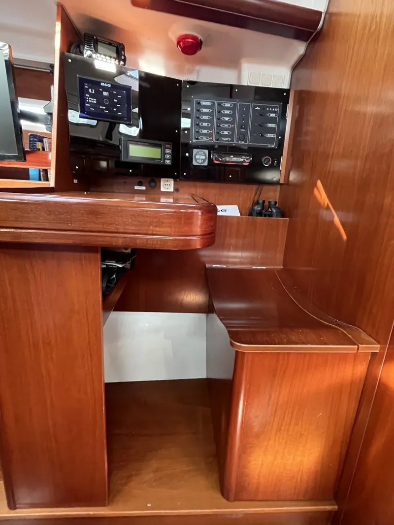 Slide: The Image of Beneteau Oceanis Clipper 393 2001 - 8145519