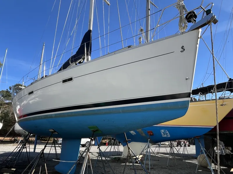 Slide: The Image of Beneteau Oceanis Clipper 393 2001 - 8145557