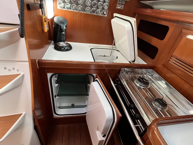 Slide: The Image of Beneteau Oceanis Clipper 393 2001 - 8145511