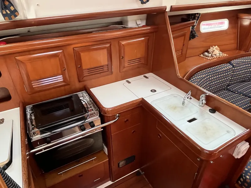 Slide: The Image of Beneteau Oceanis Clipper 393 2001 - 8145502