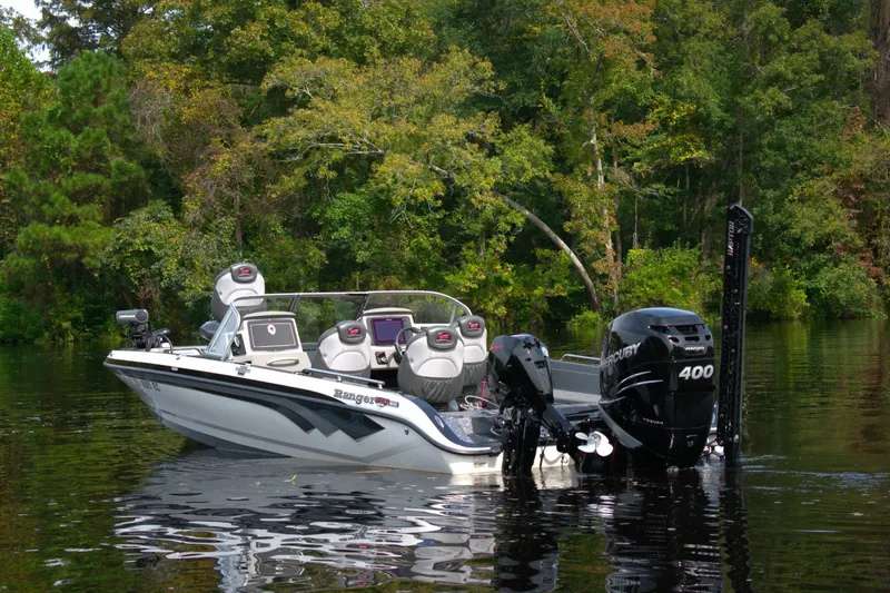Slide: The Image of Ranger 622FS Pro 2023 - 8149190