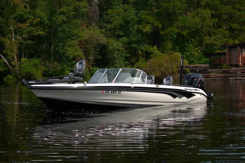 Slide: The Image of Ranger 622FS Pro 2023 - 8149184