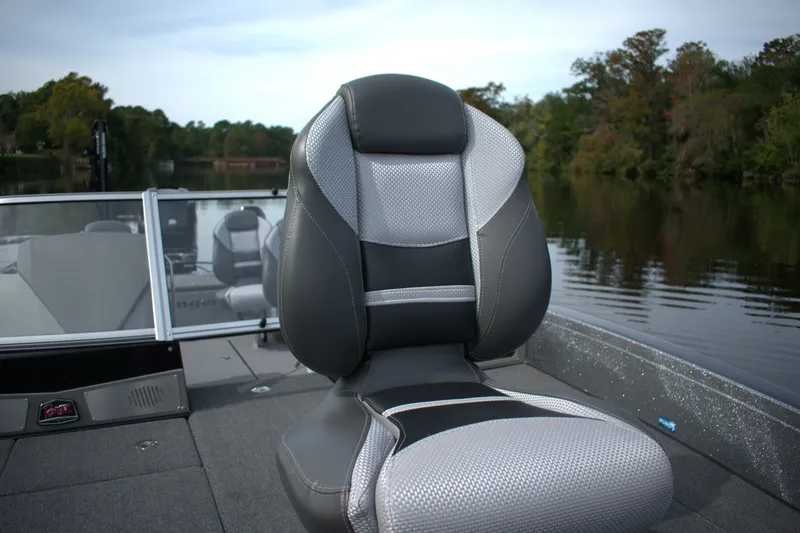 Slide: The Image of Ranger 622FS Pro 2023 - 8149216