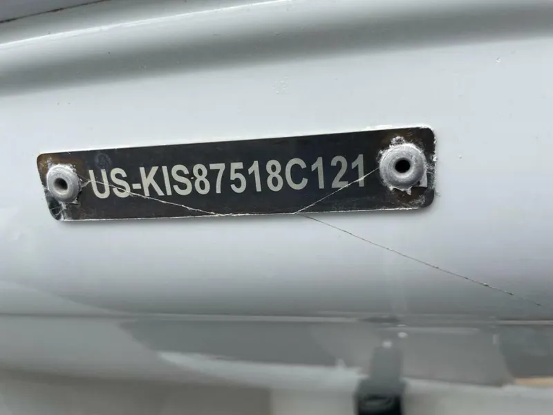 Slide: The Image of Crownline Boats 270 XSS 2021 - 8149313