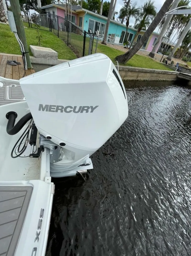 Slide: The Image of Crownline Boats 270 XSS 2021 - 8149308