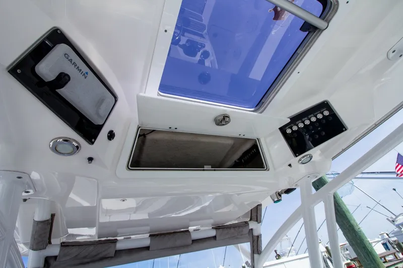 Slide: The Image of Sea Fox 328 Commander 2019 - 8150065