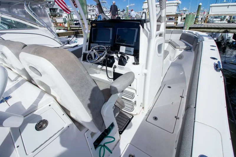 Slide: The Image of Sea Fox 328 Commander 2019 - 8150114