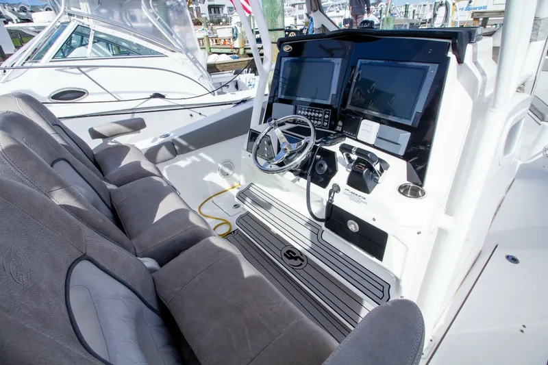 Slide: The Image of Sea Fox 328 Commander 2019 - 8150115