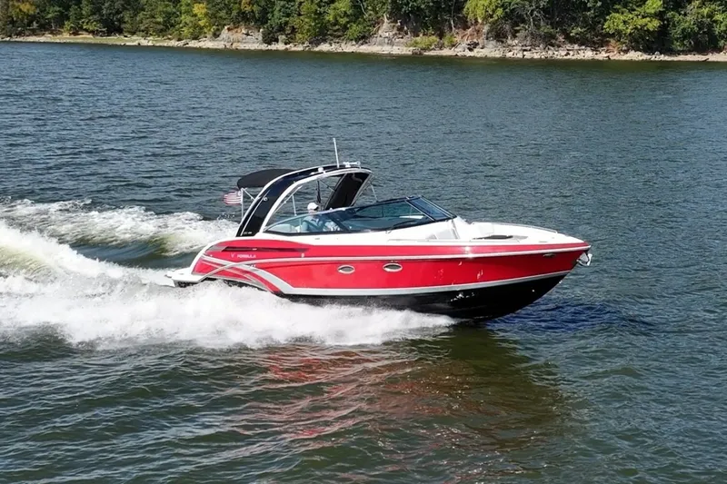 Slide: The Image of Formula 330 Crossover Bowrider 2016 - 8149459